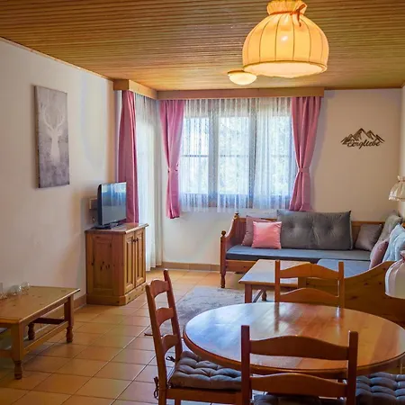 Apartment Private Apartments im Almresort Gerlitzen - Traumlage für Winter und Sommerurlaub LivGood *
