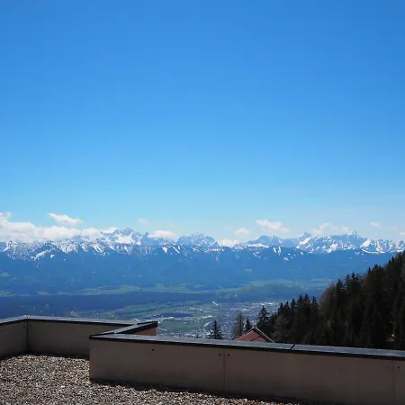 Private Apartments im Almresort Gerlitzen - Traumlage für Winter und Sommerurlaub LivGood Apartment