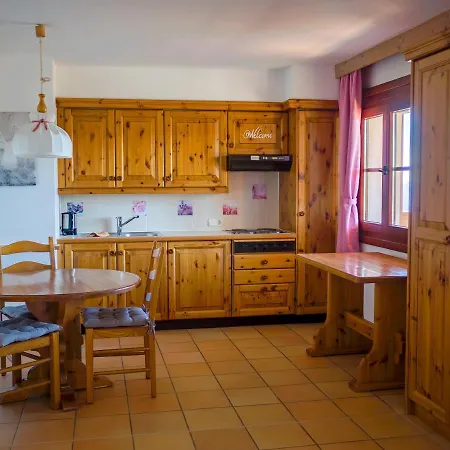 Private Apartments im Almresort Gerlitzen - Traumlage für Winter und Sommerurlaub LivGood *