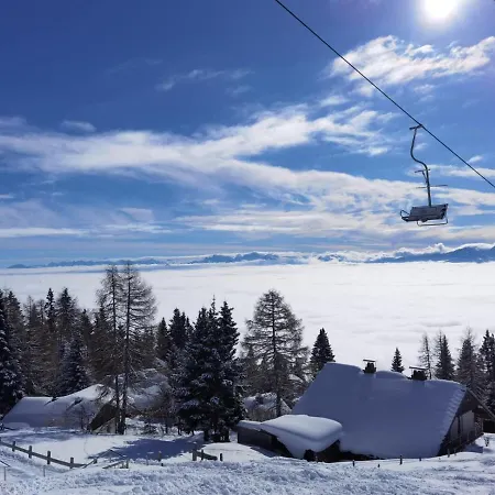 Private Apartments im Almresort Gerlitzen - Traumlage für Winter und Sommerurlaub LivGood Apartment Kanzelhohe